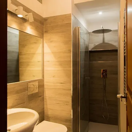 Ficus Corner - Vatican Rome