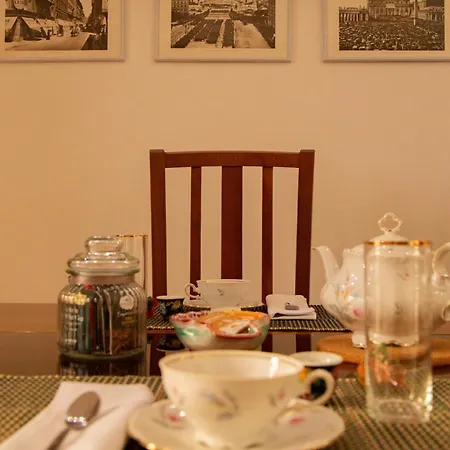 Ficus Corner - Vatican * 罗马